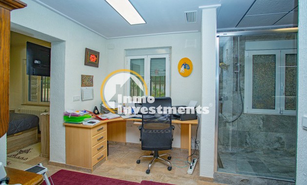 Bestaande bouw - Villa - Elche - 