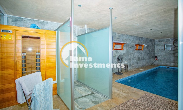 Bestaande bouw - Villa - Elche - 