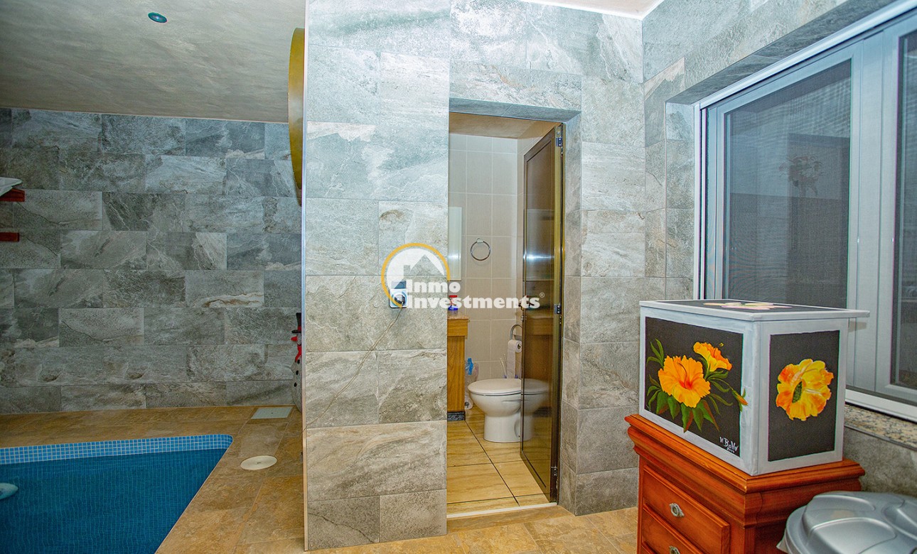 Bestaande bouw - Villa - Elche - 