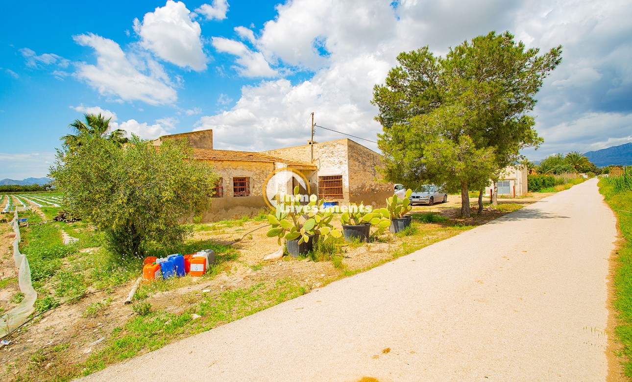 Bestaande bouw - Finca - San Isidro De Albatera - San Isidro