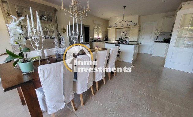 Resale - Villa - Playa Flamenca