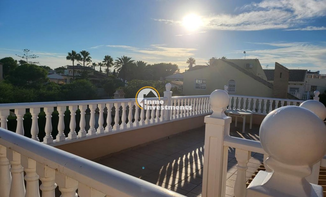 Resale - Villa - Playa Flamenca