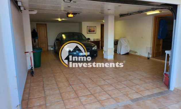 Resale - Villa - Playa Flamenca