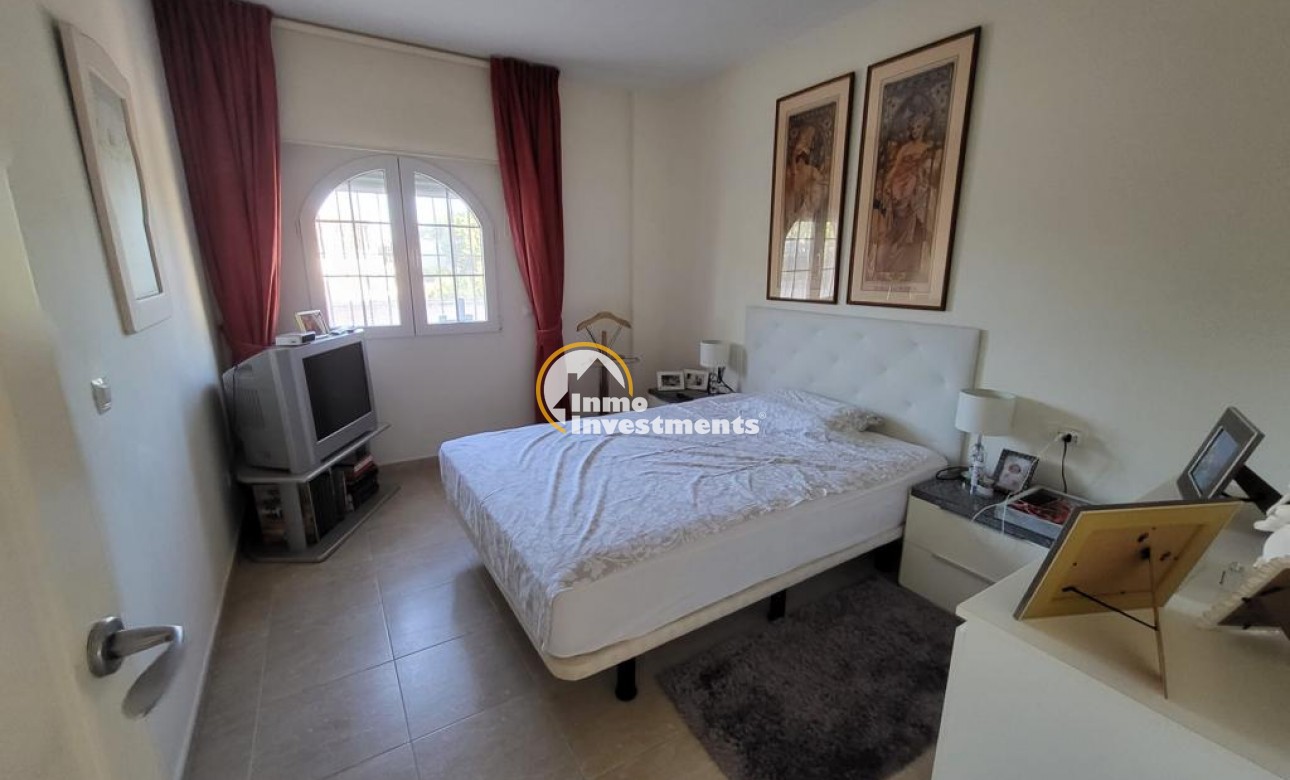 Resale - Villa - Playa Flamenca