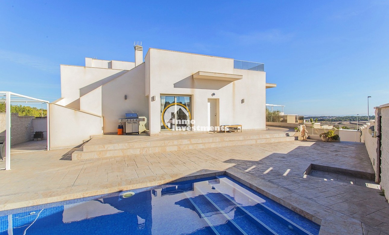 Resale - Villa - San Miguel de Salinas - Las Communicaciones