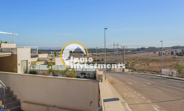 Resale - Villa - San Miguel de Salinas - Las Communicaciones