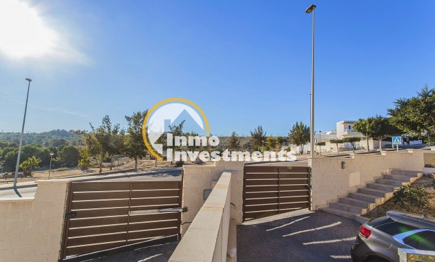 Resale - Villa - San Miguel de Salinas - Las Communicaciones