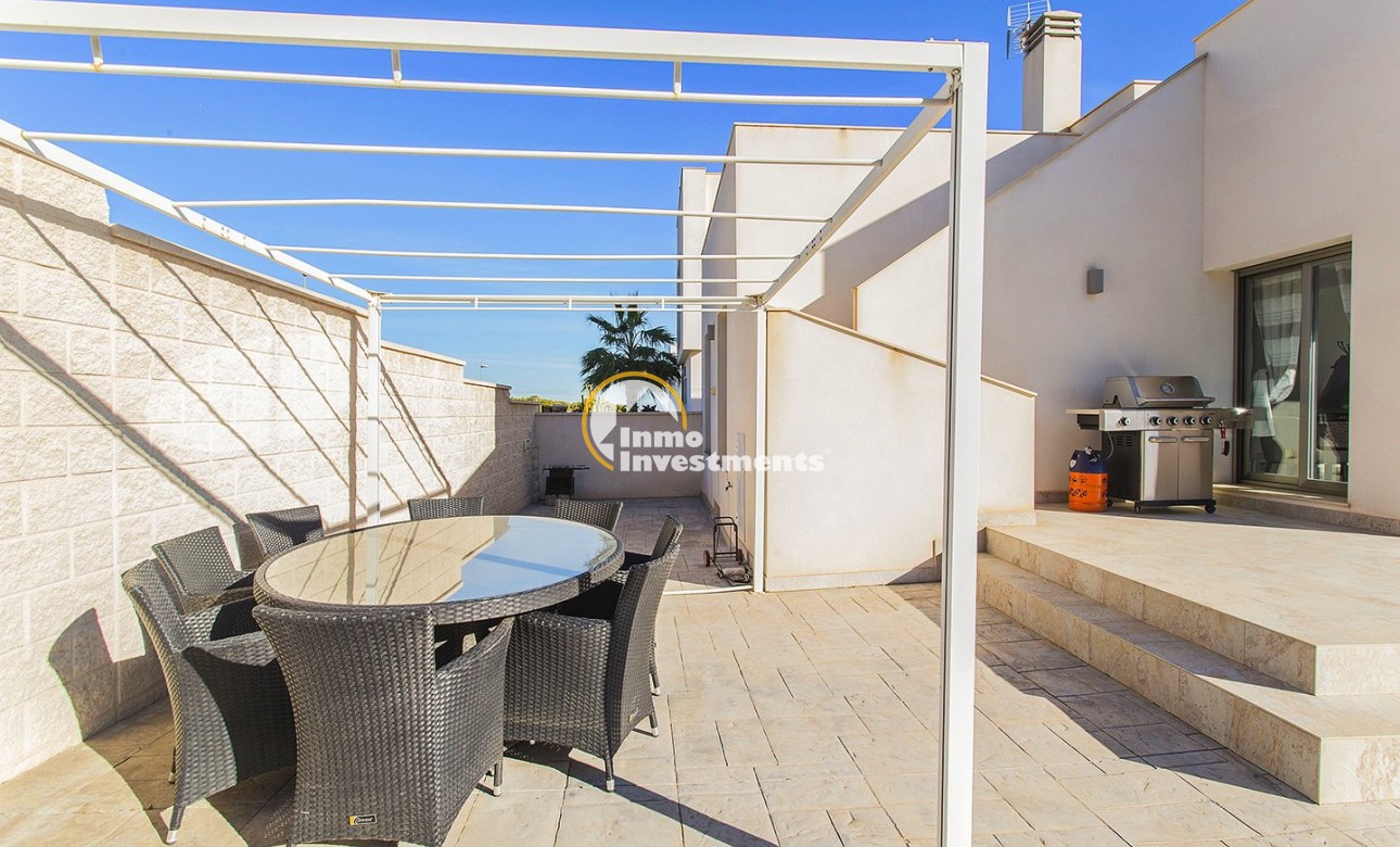 Resale - Villa - San Miguel de Salinas - Las Communicaciones