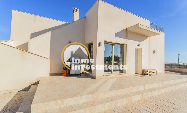 Resale - Villa - San Miguel de Salinas - Las Communicaciones