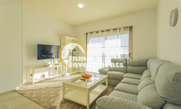 Resale - Villa - San Miguel de Salinas - Las Communicaciones