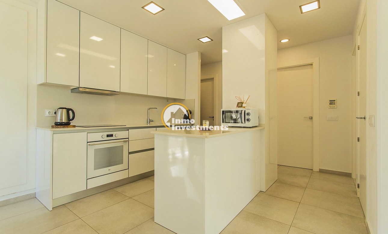 Resale - Villa - San Miguel de Salinas - Las Communicaciones