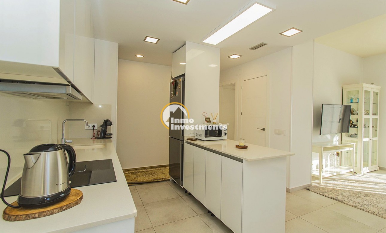 Resale - Villa - San Miguel de Salinas - Las Communicaciones