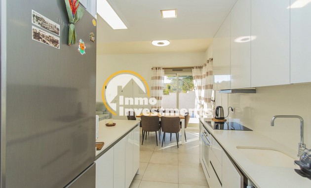 Resale - Villa - San Miguel de Salinas - Las Communicaciones