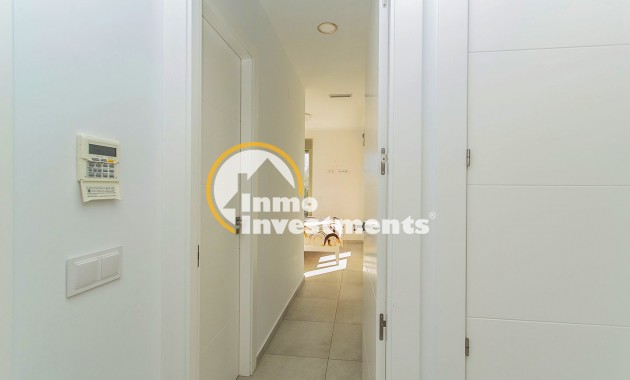 Resale - Villa - San Miguel de Salinas - Las Communicaciones