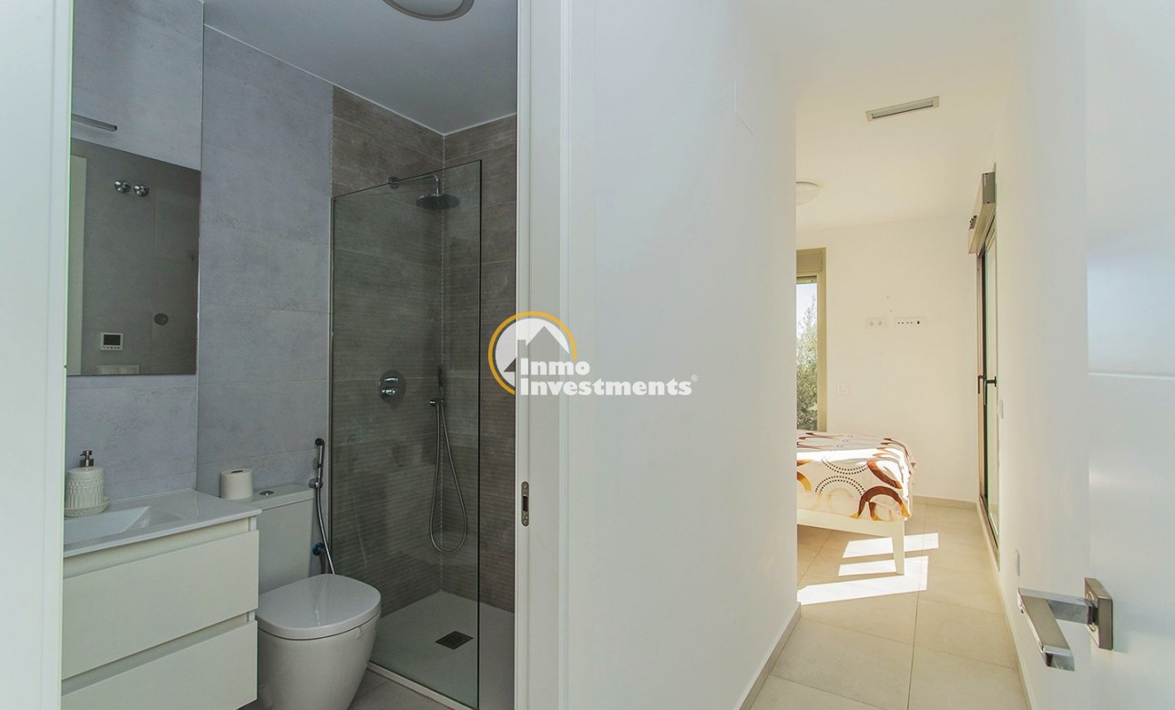 Resale - Villa - San Miguel de Salinas - Las Communicaciones