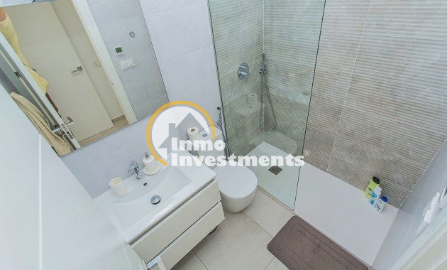 Resale - Villa - San Miguel de Salinas - Las Communicaciones