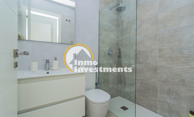 Resale - Villa - San Miguel de Salinas - Las Communicaciones