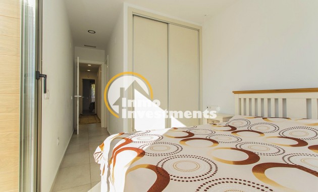 Resale - Villa - San Miguel de Salinas - Las Communicaciones