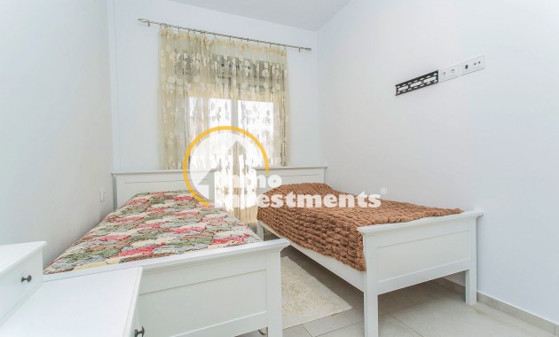 Resale - Villa - San Miguel de Salinas - Las Communicaciones