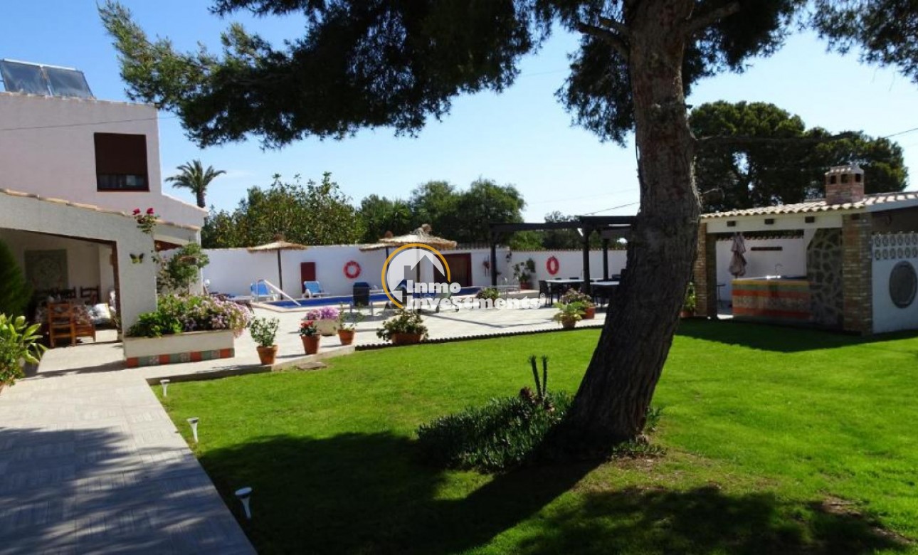 Resale - Villa - Orihuela Costa - Lomas De Cabo Roig