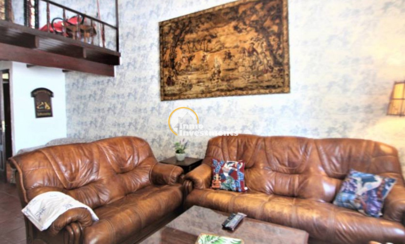 Resale - Villa - Orihuela Costa - Lomas De Cabo Roig