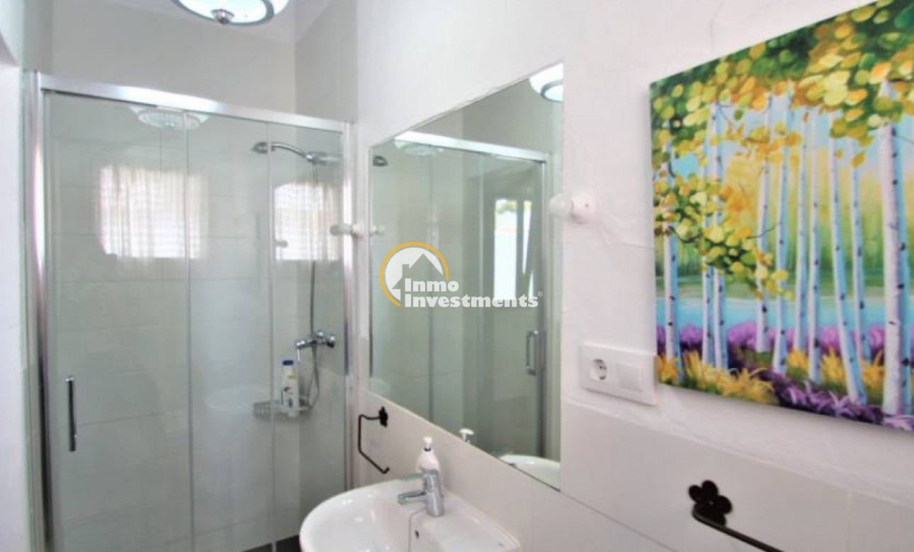 Resale - Villa - Orihuela Costa - Lomas De Cabo Roig