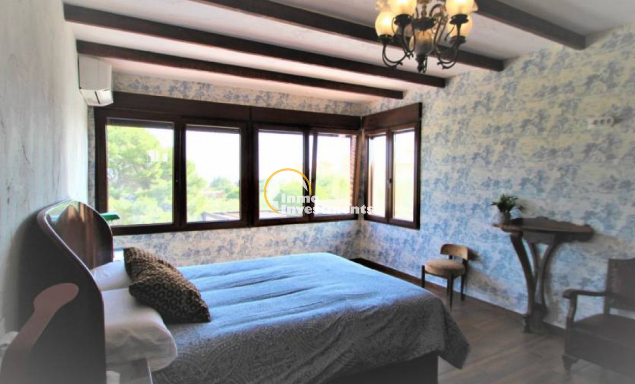 Resale - Villa - Orihuela Costa - Lomas De Cabo Roig