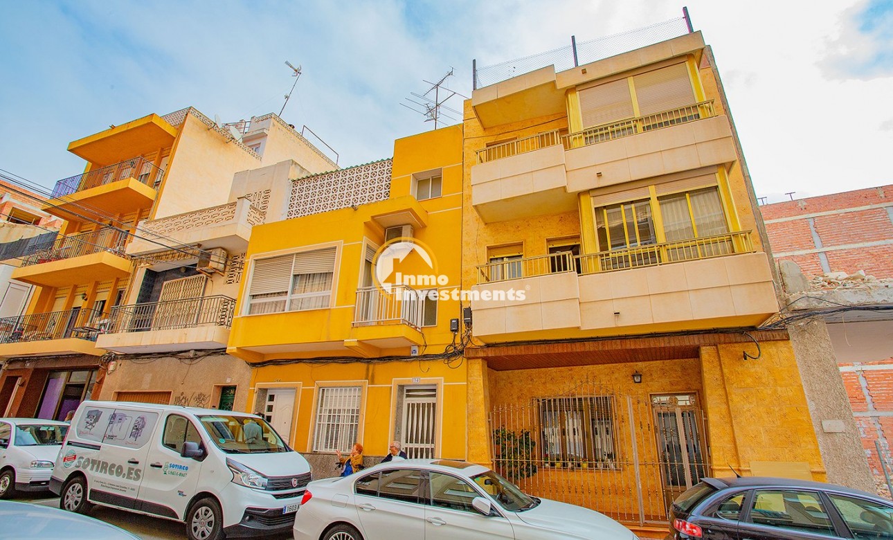 Resale - Apartment - Torrevieja - Center Torrevieja