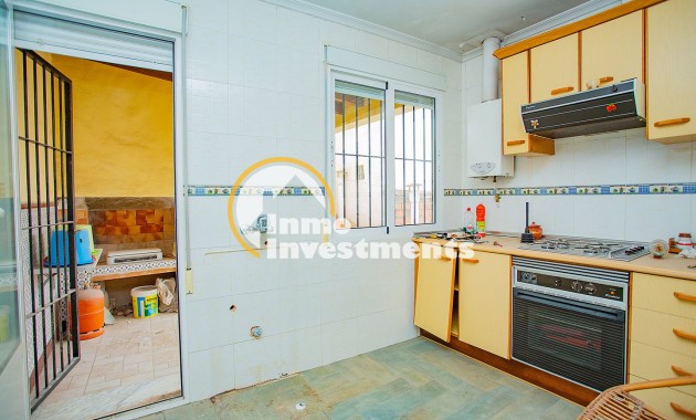 Resale - Apartment - Torrevieja - Center Torrevieja