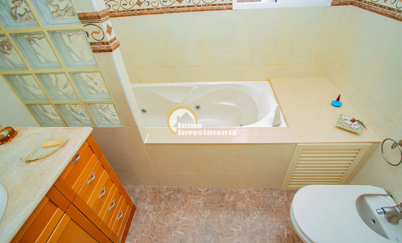 Resale - Apartment - Torrevieja - Center Torrevieja