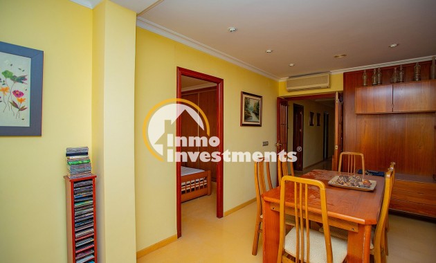 Resale - Apartment - Torrevieja - Center Torrevieja