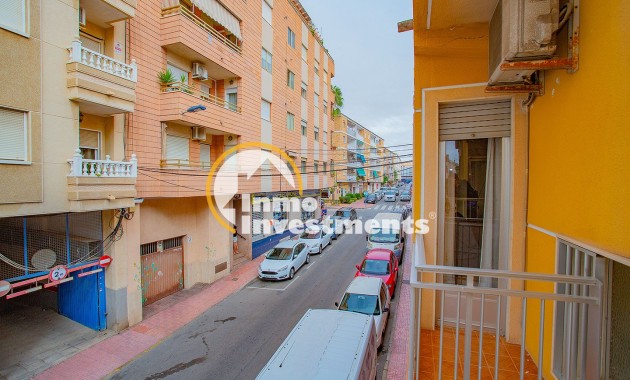 Resale - Apartment - Torrevieja - Center Torrevieja