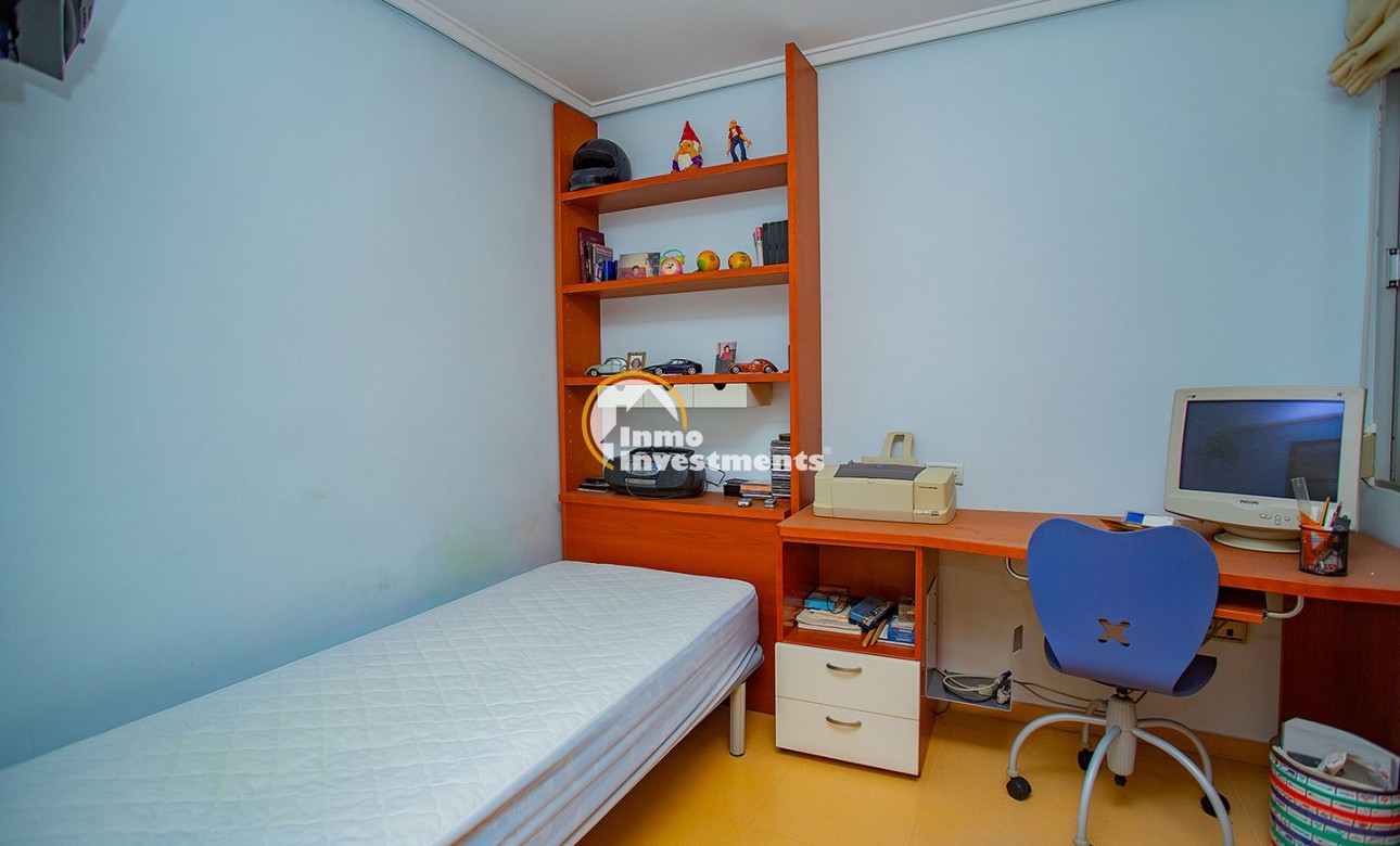 Resale - Apartment - Torrevieja - Center Torrevieja