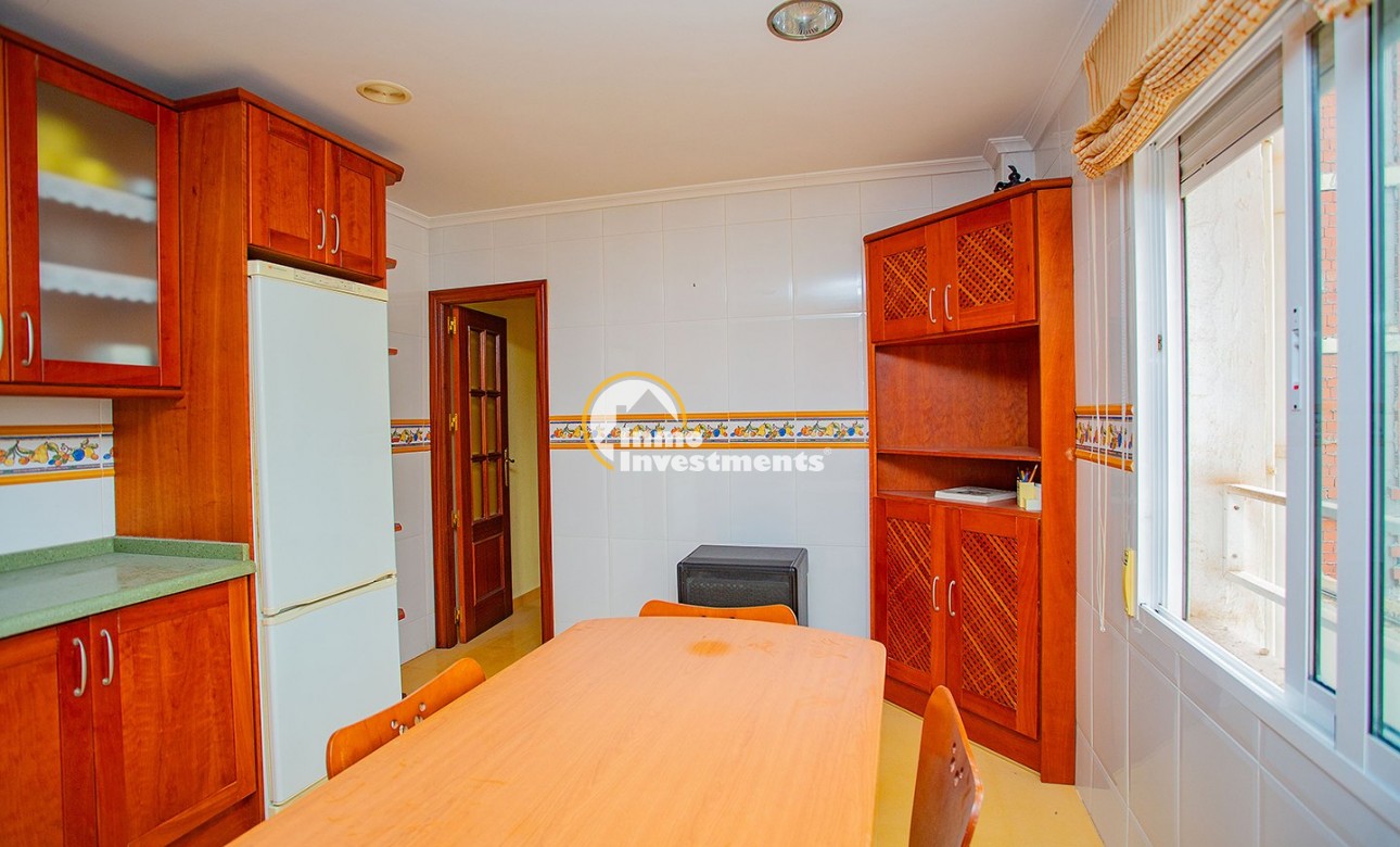 Resale - Apartment - Torrevieja - Center Torrevieja
