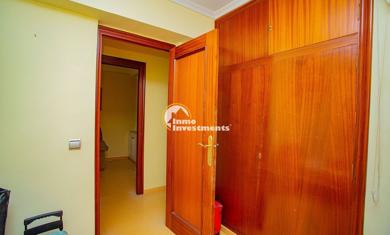 Resale - Apartment - Torrevieja - Center Torrevieja