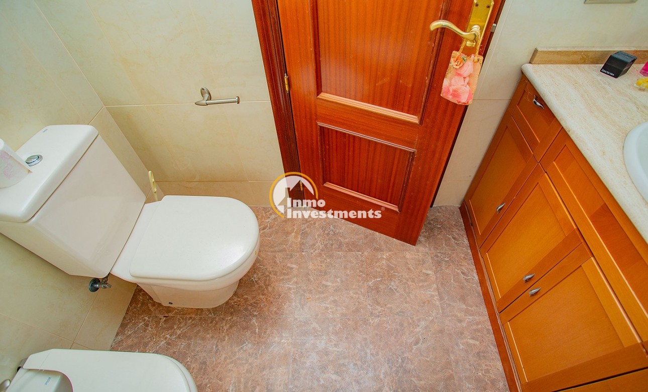 Resale - Apartment - Torrevieja - Center Torrevieja