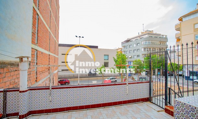 Resale - Apartment - Torrevieja - Center Torrevieja