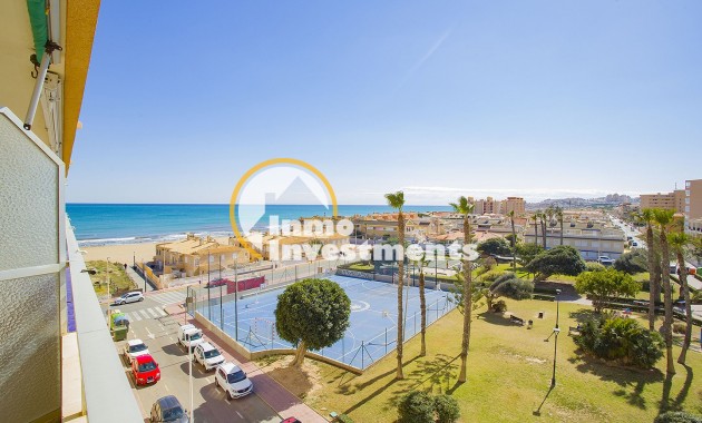 Resale - Apartment - La Mata - La Mata Center