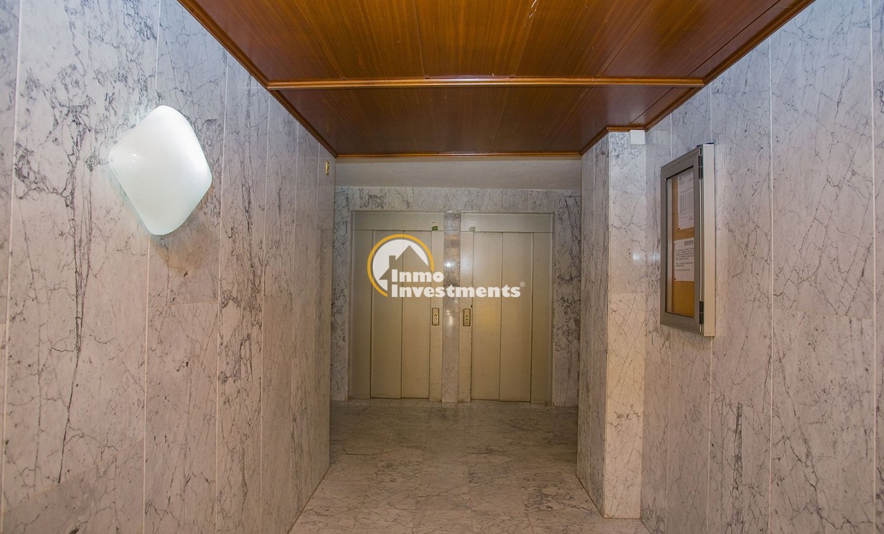 Resale - Apartment - La Mata - La Mata Center