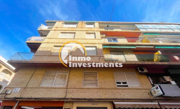 Resale - Apartment - Torrevieja - Playa de La Acequion