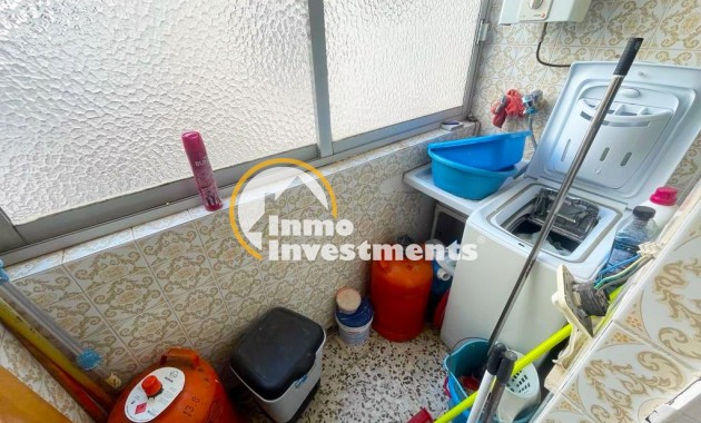 Resale - Apartment - Torrevieja - Playa de La Acequion