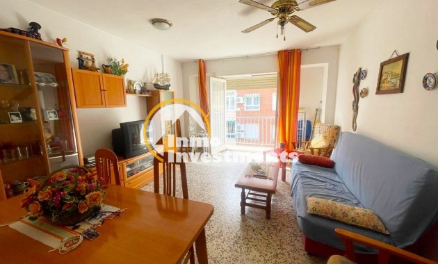 Resale - Apartment - Torrevieja - Playa de La Acequion