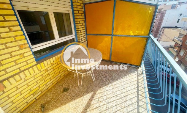 Resale - Apartment - Torrevieja - Playa de La Acequion