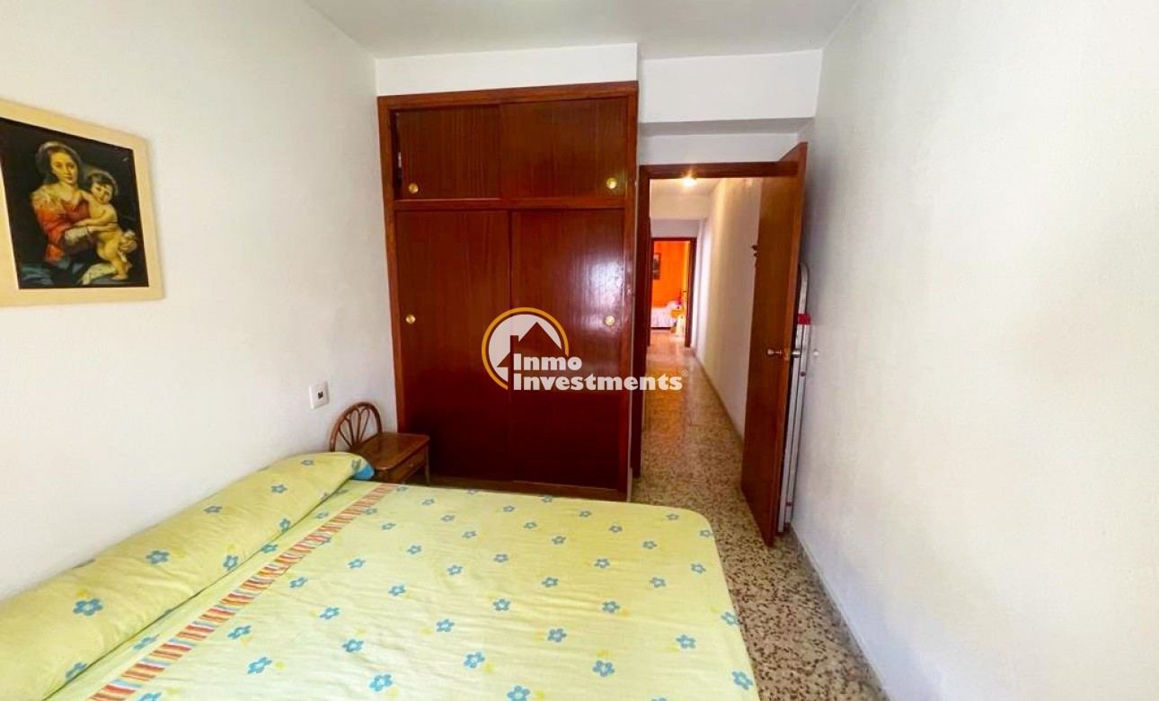 Resale - Apartment - Torrevieja - Playa de La Acequion