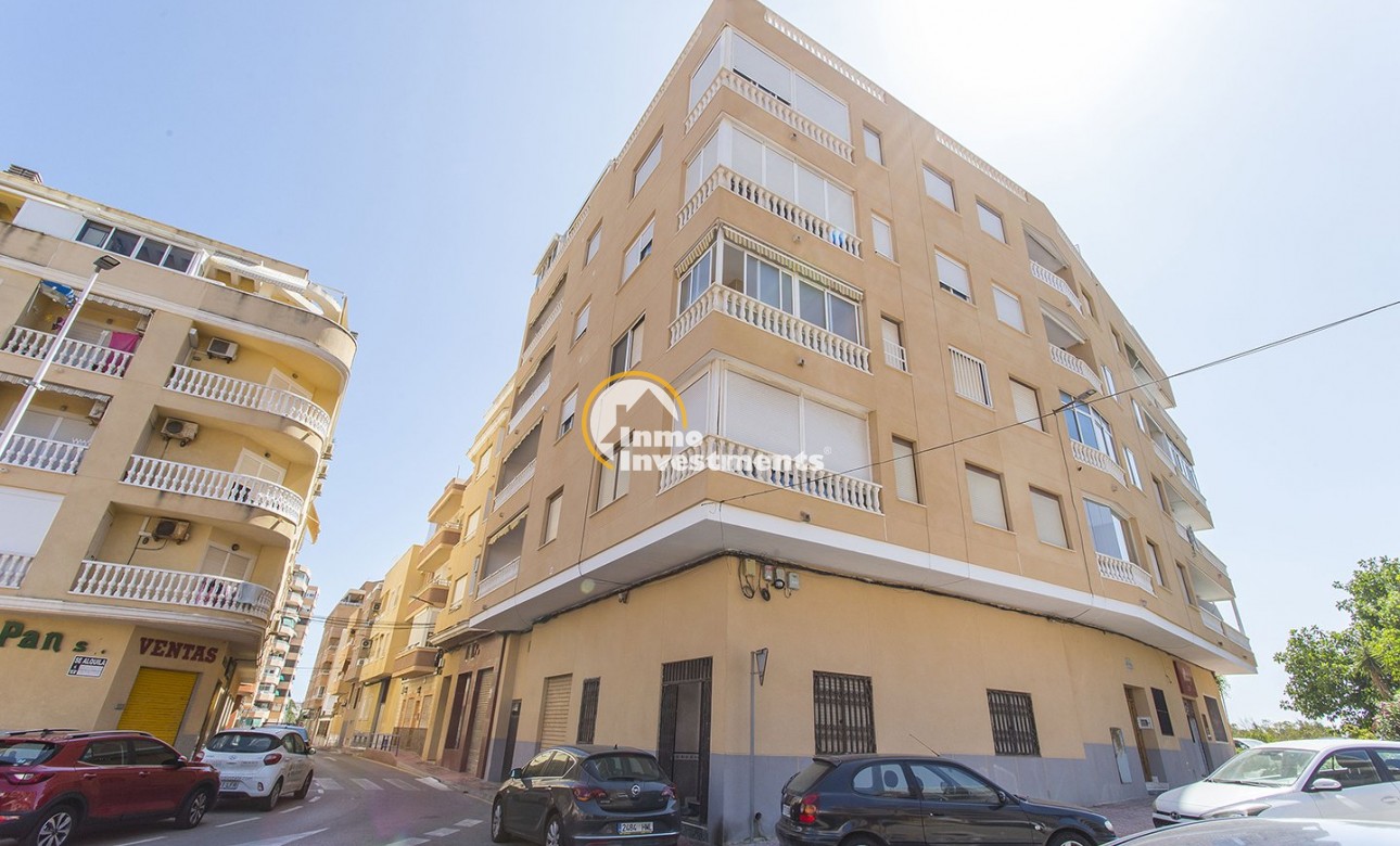 Reventa - Local comercial - La Mata - La Mata Center