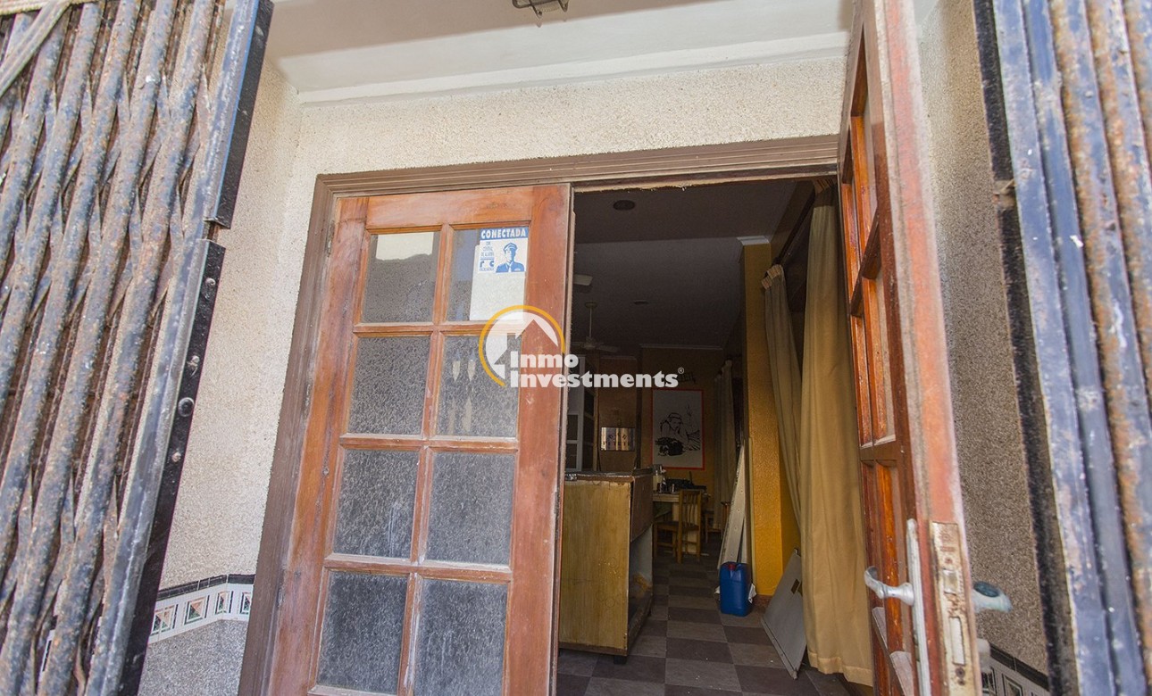 Reventa - Local comercial - La Mata - La Mata Center