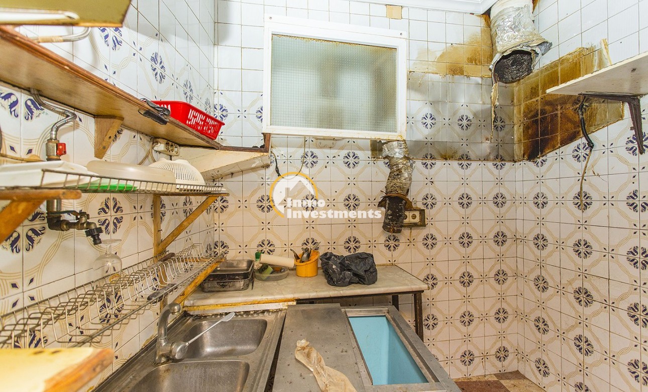 Reventa - Local comercial - La Mata - La Mata Center