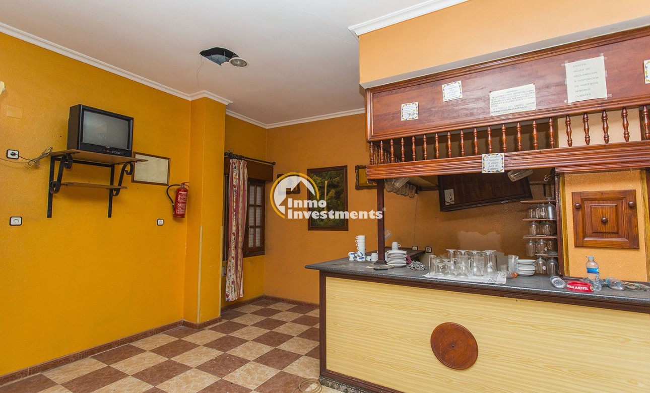 Reventa - Local comercial - La Mata - La Mata Center