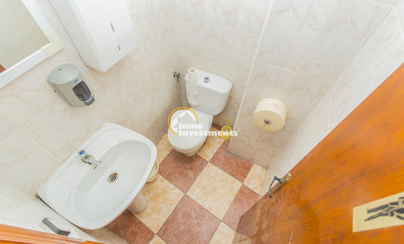 Reventa - Local comercial - La Mata - La Mata Center