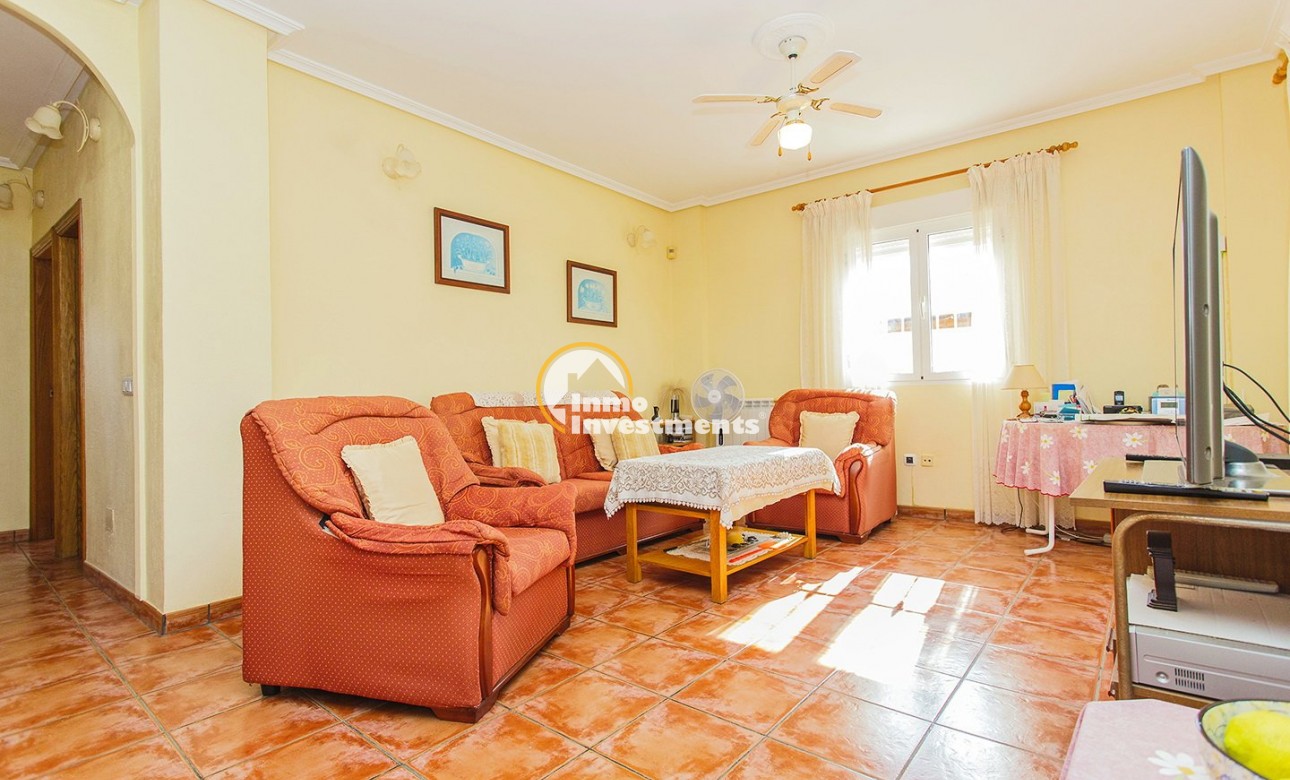 Reventa - Chalet independiente - Torrevieja - Aguas Nuevas